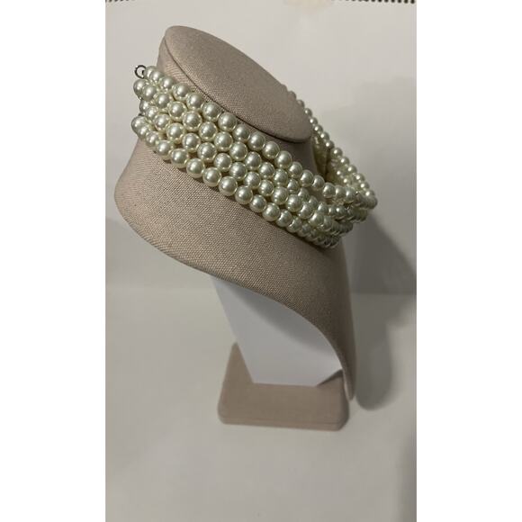 Gold Tone Faux Pearl Choker Necklace Multiple Strand Vintage - Picture 3 of 8